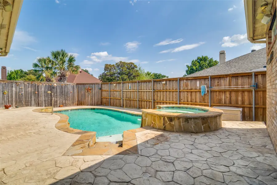 6106 Grantham Drive, Rowlett, TX 75087 - Image #3