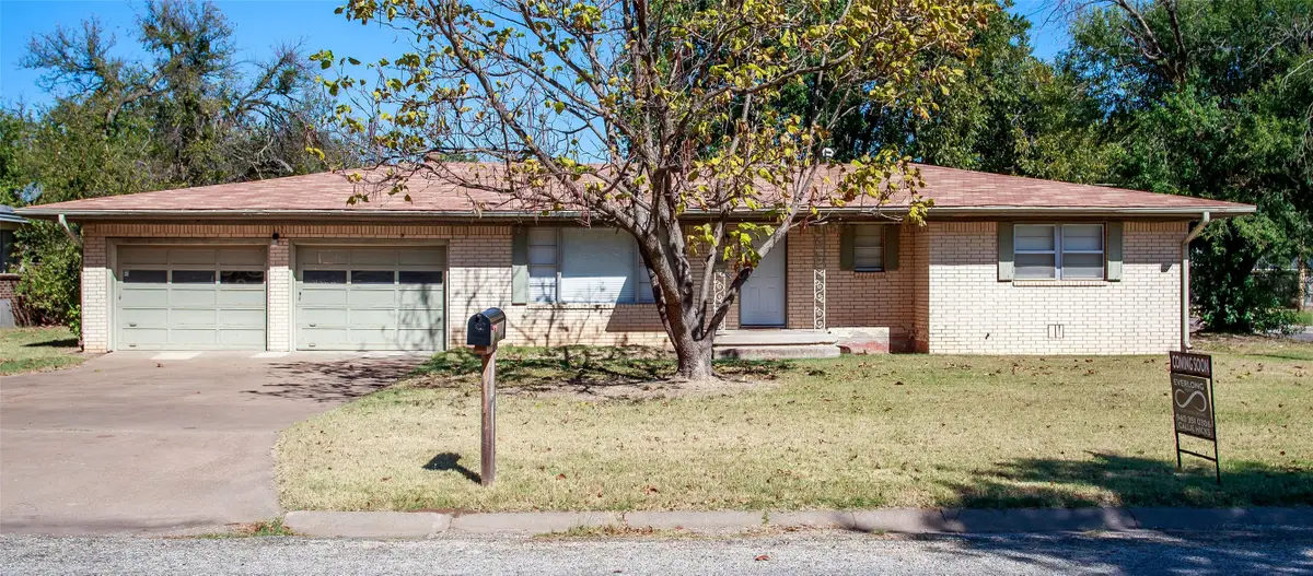 1102 W Howard, Olney, TX 76374 - Image #1