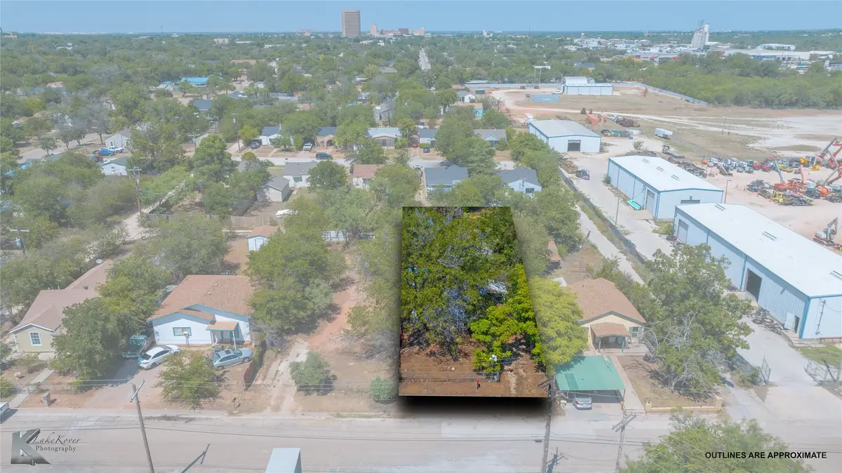 818 S 18th Street, Abilene, TX 79602 - Image #1