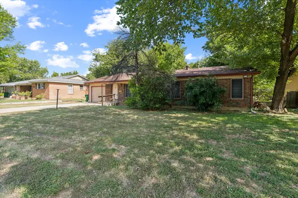 5313 Fossil Drive, Haltom City, TX 76117