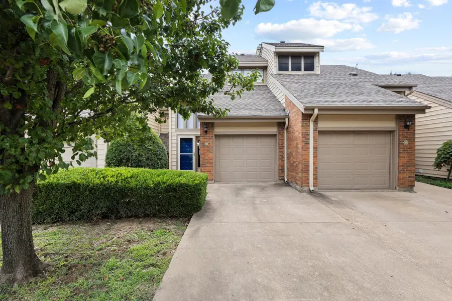 106 Summer Place Circle, Pottsboro, TX 75076 - Image #2