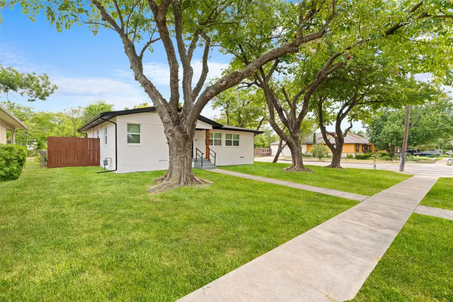 10204 San Juan Avenue, Dallas, TX 75228 - Image #3