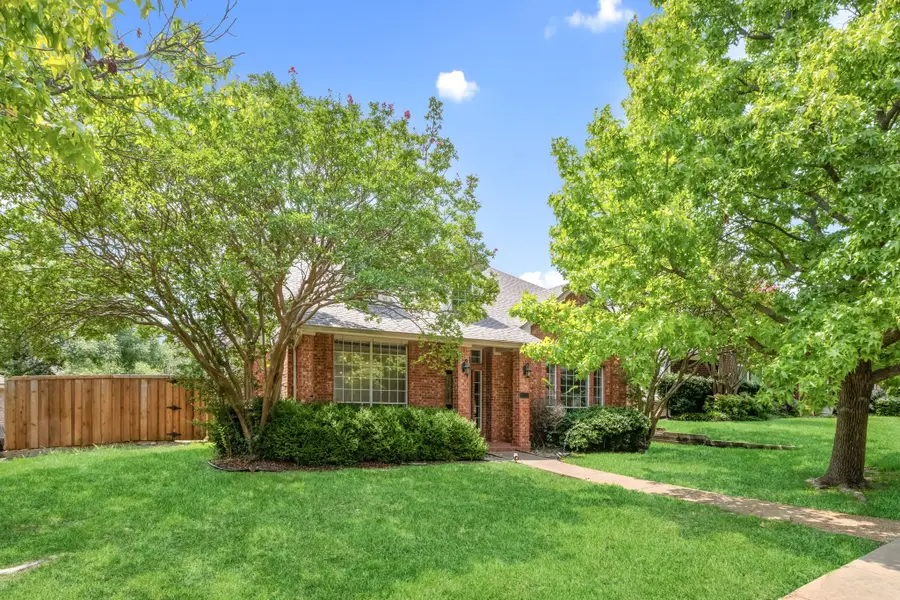 1404 Honey Locust Drive, Plano, TX 75023 - Image #2