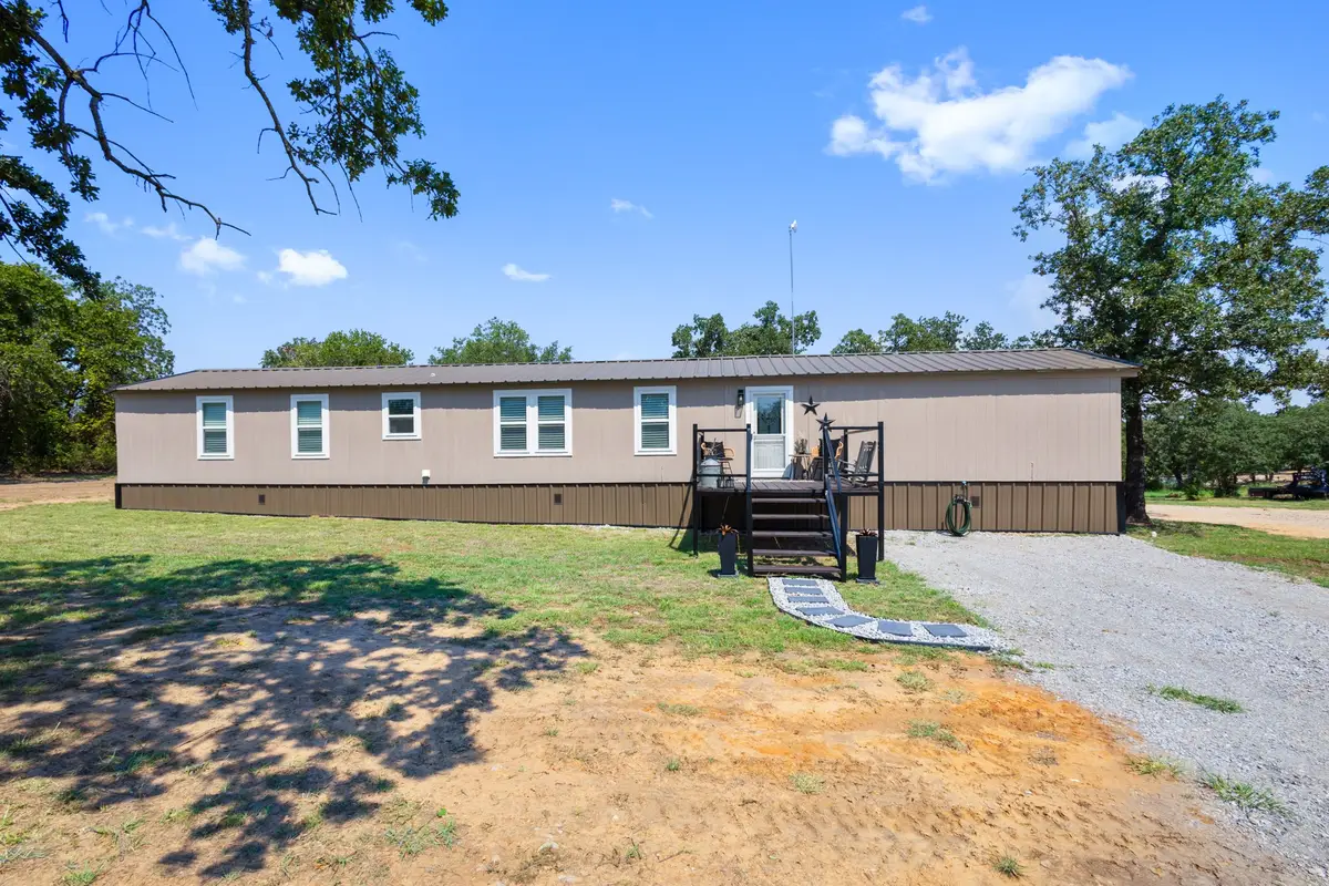 504 Wild Hill Oak Drive, Springtown, TX 76082 - Image #1