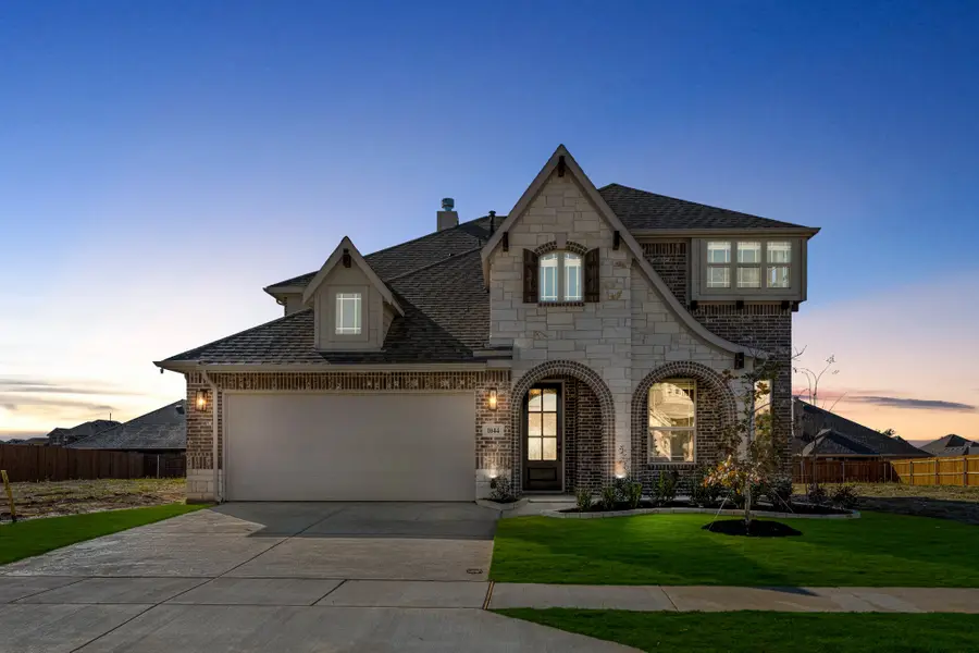 1044 Snowy Owl Drive, Alvarado, TX 76009 - Image #2