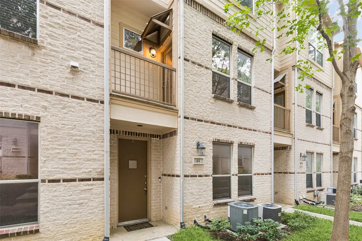 4830 Cedar Springs Road #44, Dallas, TX 75219 - Image #1