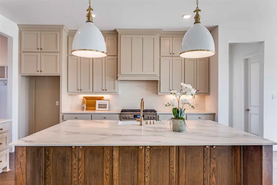 1016 Emery Court, Willow Park, TX 76087 - Image #2