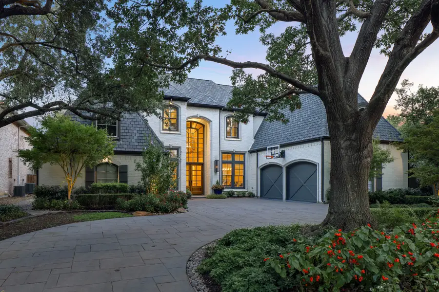 6236 Waggoner Drive, Dallas, TX 75230 - Image #2