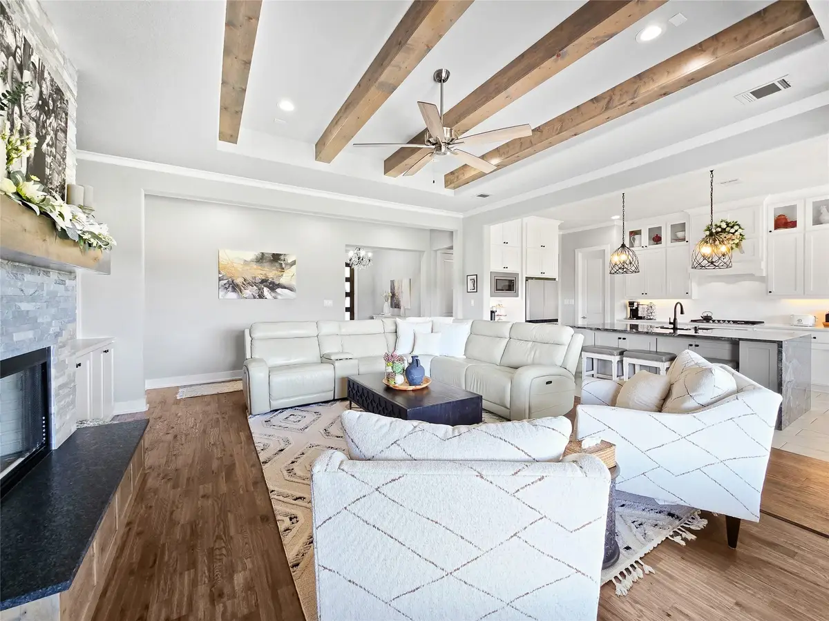 1008 Henry Way, Springtown, TX 76082 - Image #1