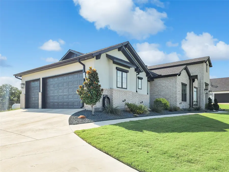 1008 Henry Way, Springtown, TX 76082 - Image #3