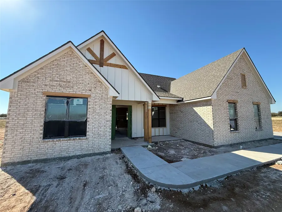 605 Carril Lane, Rio Vista, TX 76093 - Image #2