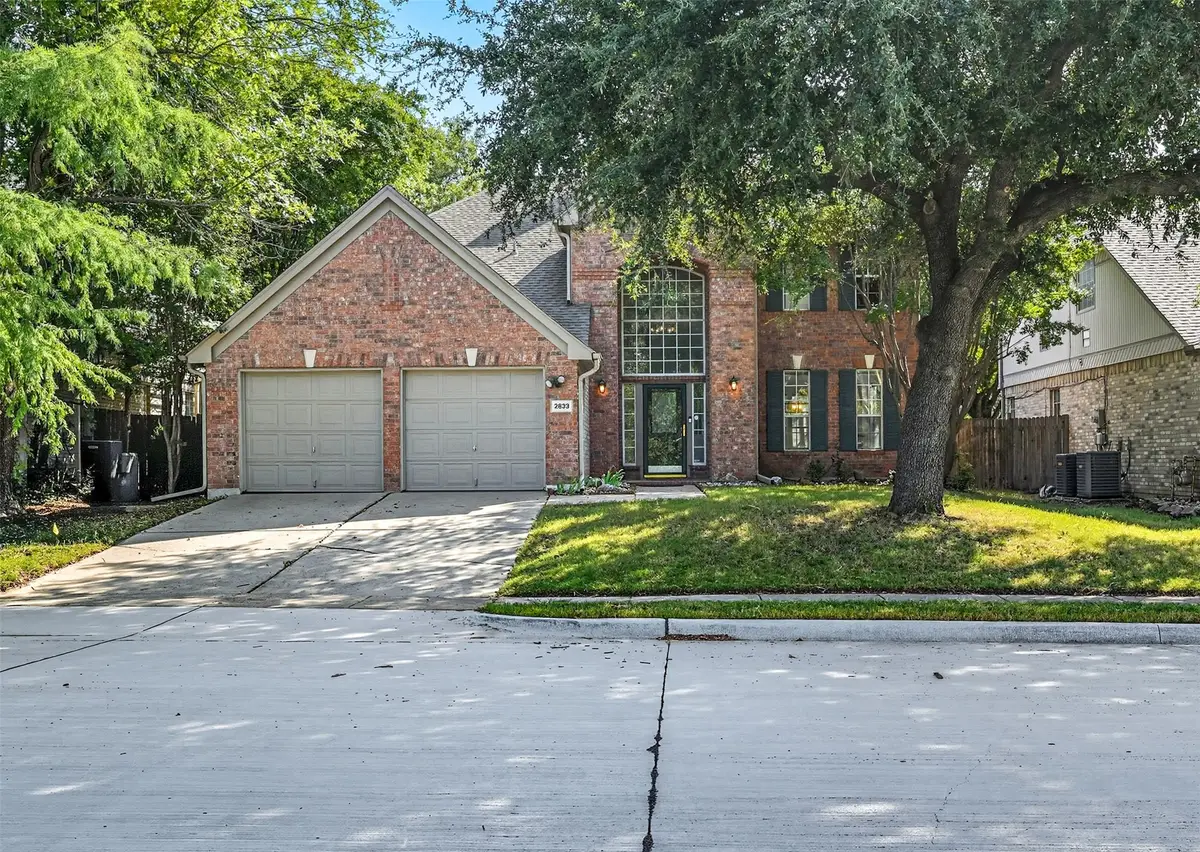 2833 Ingram Drive, Grand Prairie, TX 75052 - Image #1