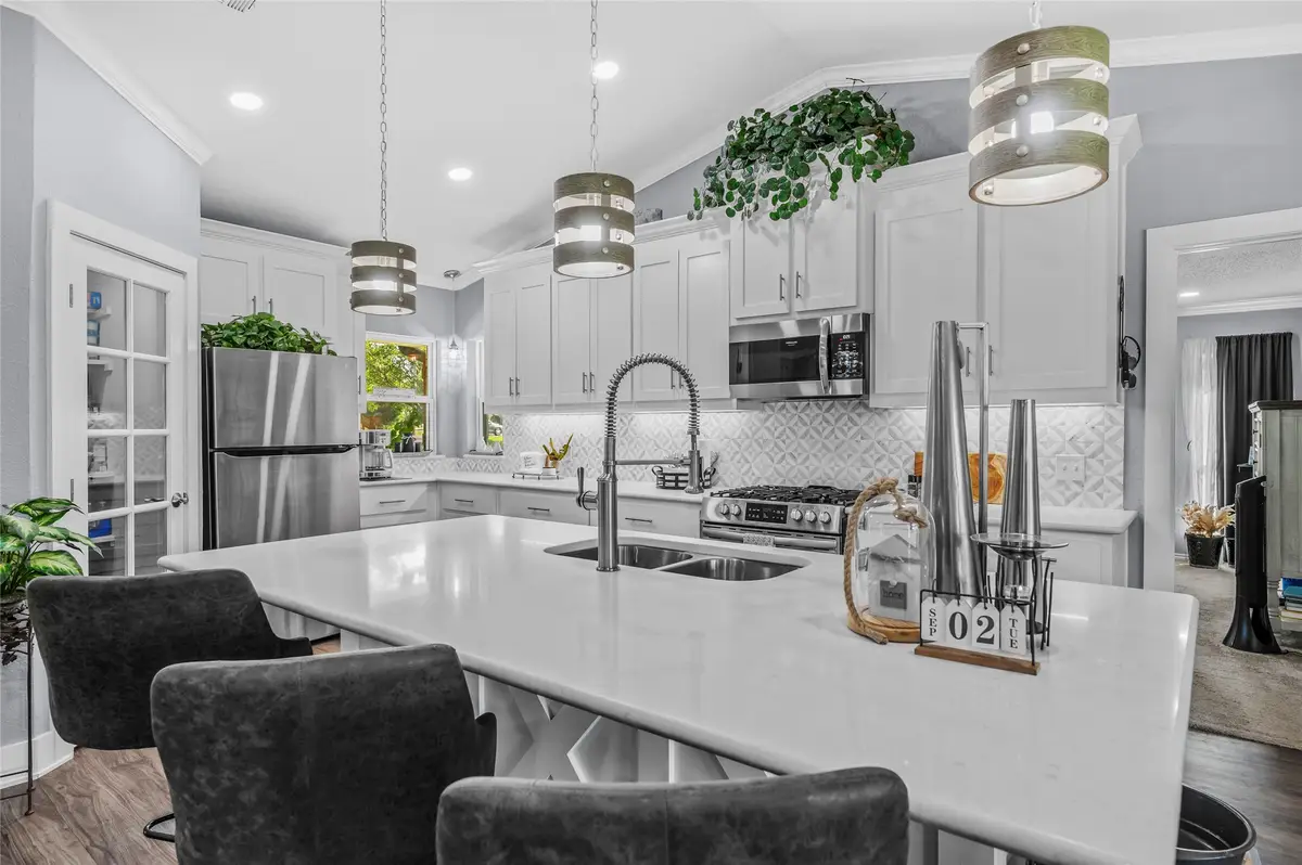 306 E Fm 120, Denison, TX 75021 - Image #1