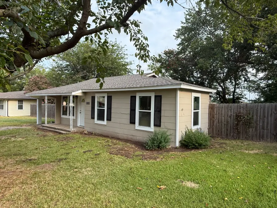 605 Abney, Whitesboro, TX 76273 - Image #2