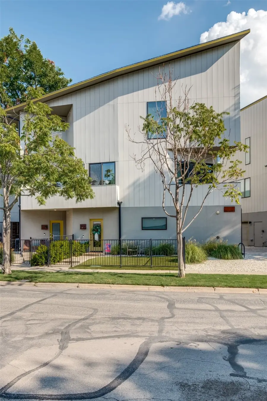 4608 Coles Manor Place #201, Dallas, TX 75204 - Image #3