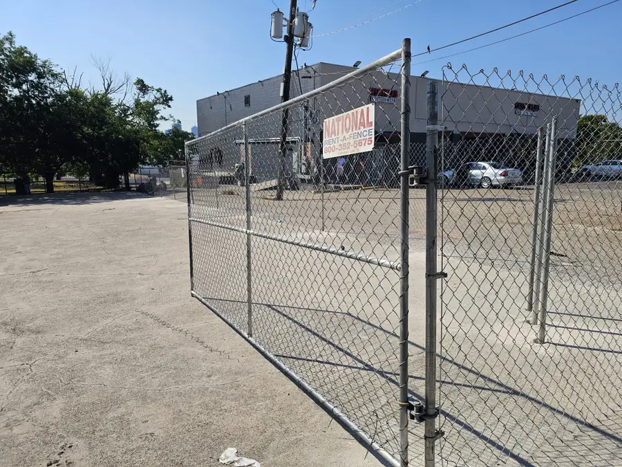 2514 Lucas Drive, Dallas, TX 75219 - Image #2