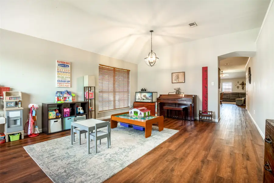 5112 Golden Wheat Lane, McKinney, TX 75070 - Image #3