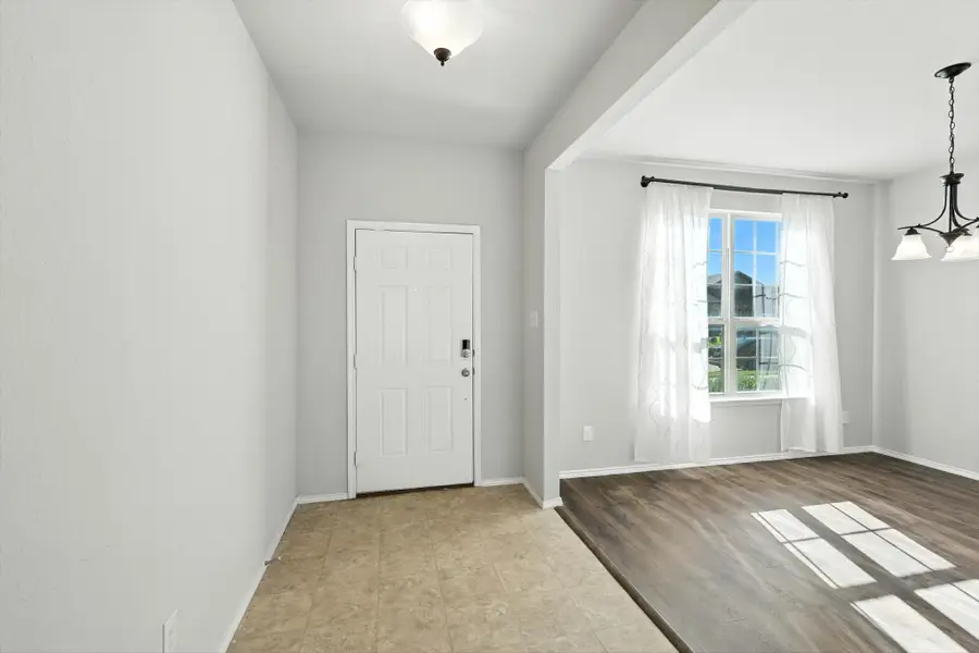 7717 Lake Vista Way, Fort Worth, TX 76179 - Image #2