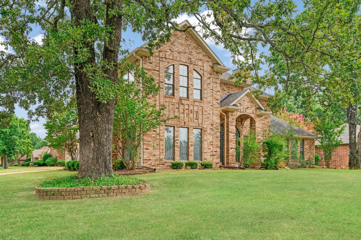 2720 Oak Creek Drive, Paris, TX 75462 - Image #1