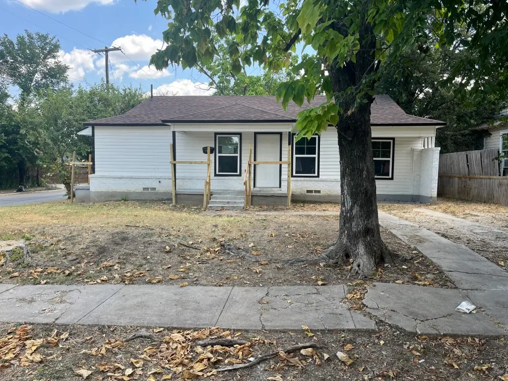 2554 Marfa Avenue, Dallas, TX 75216 - Image #1