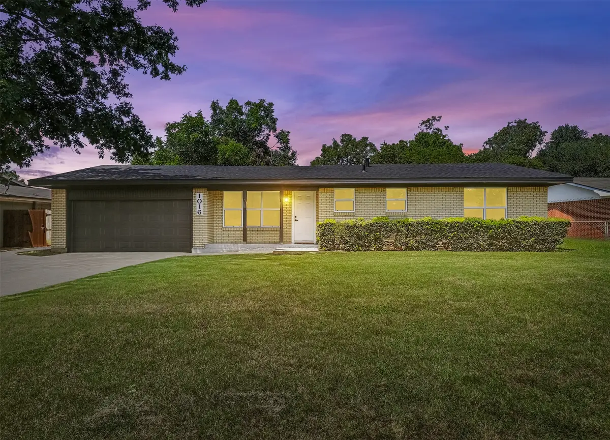 1016 Sheridan Lane, Cleburne, TX 76033 - Image #1