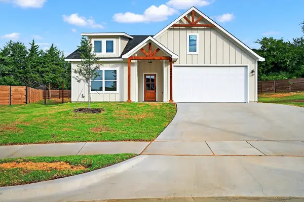 4934 Dry Creek Road, Sherman, TX 75092