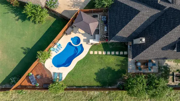 109 Abbey Road, Waxahachie, TX 75165