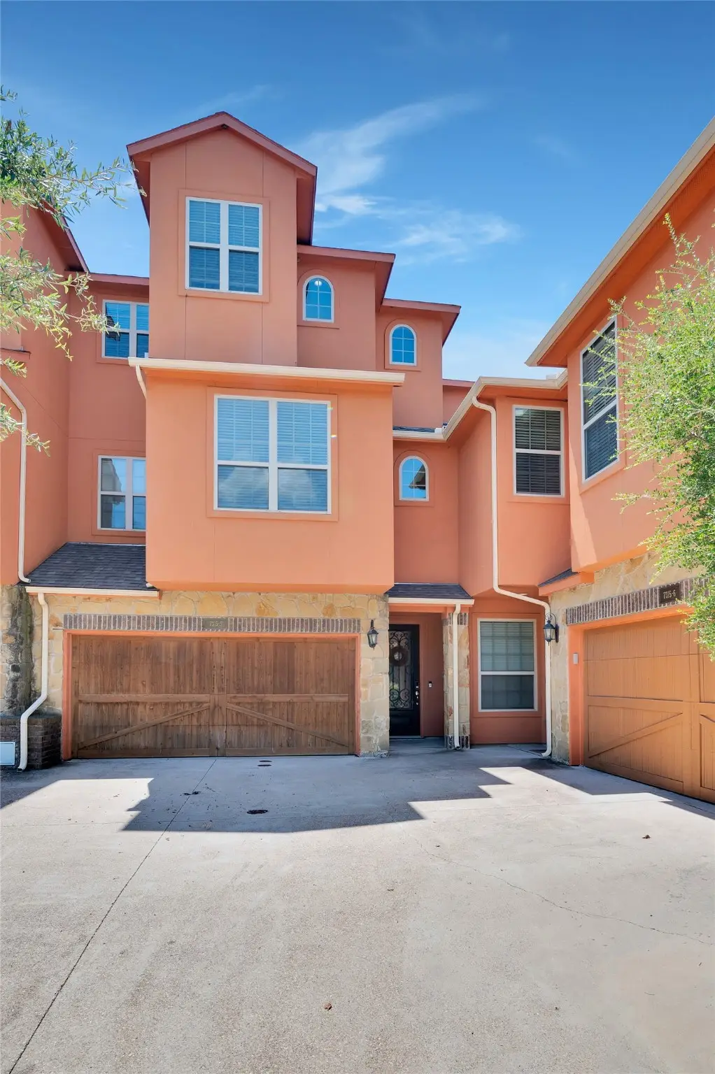 7315 Venice Drive #5, Grand Prairie, TX 75054 - Image #1