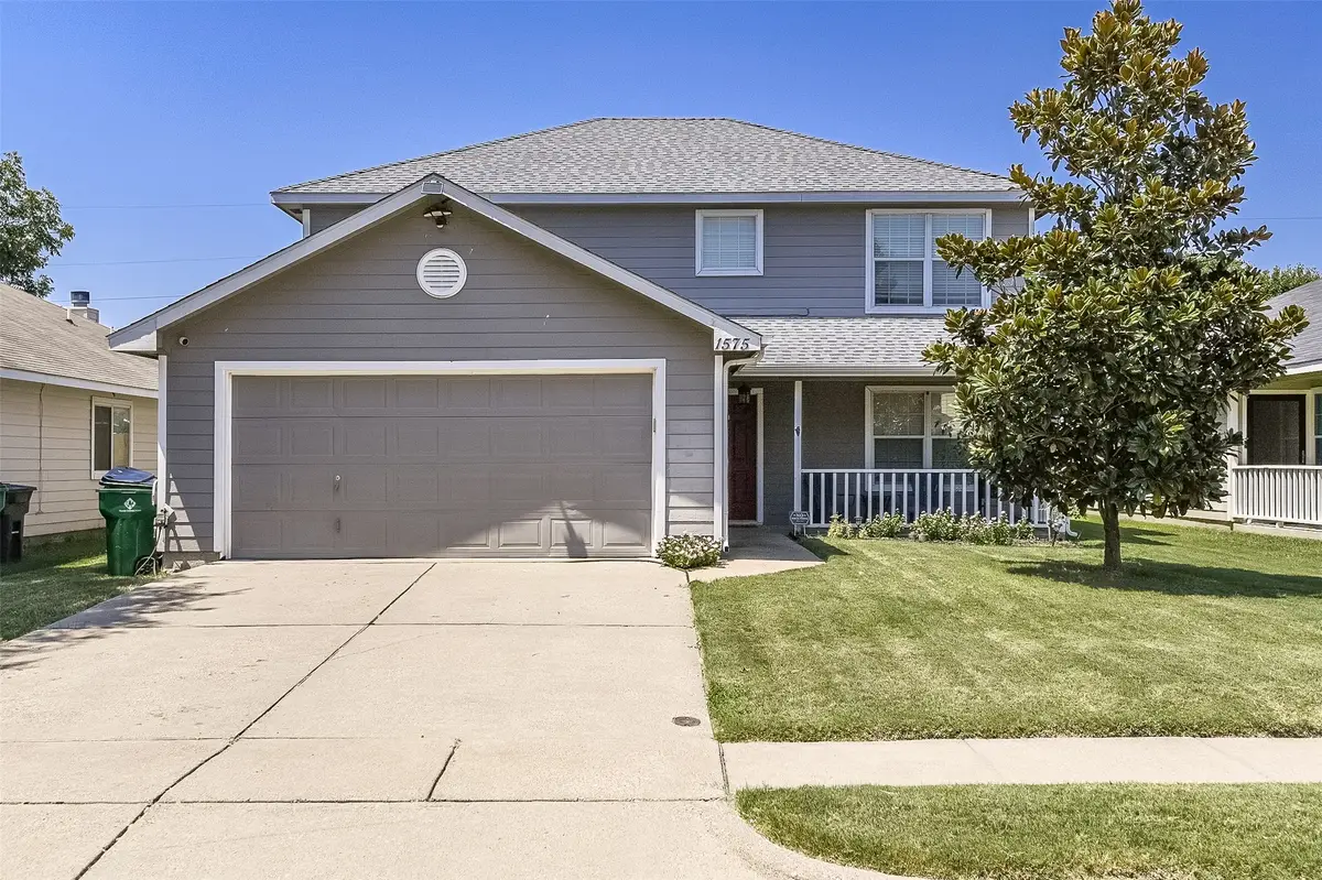 1575 Sandhurst Drive, Waxahachie, TX 75165 - Image #1