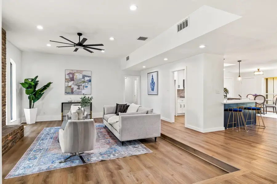 2205 Timberwood, Carrollton, TX 75006 - Image #3