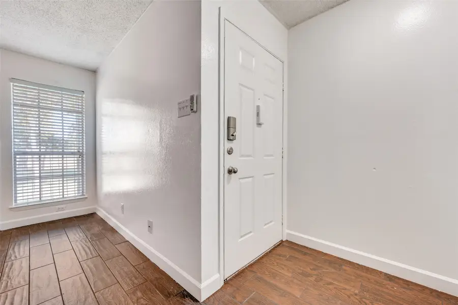 5981 Arapaho #1607, Dallas, TX 75248 - Image #3