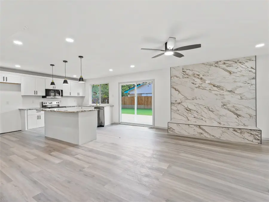 326 Bluebonnet Trail, Garland, TX 75043 - Image #3