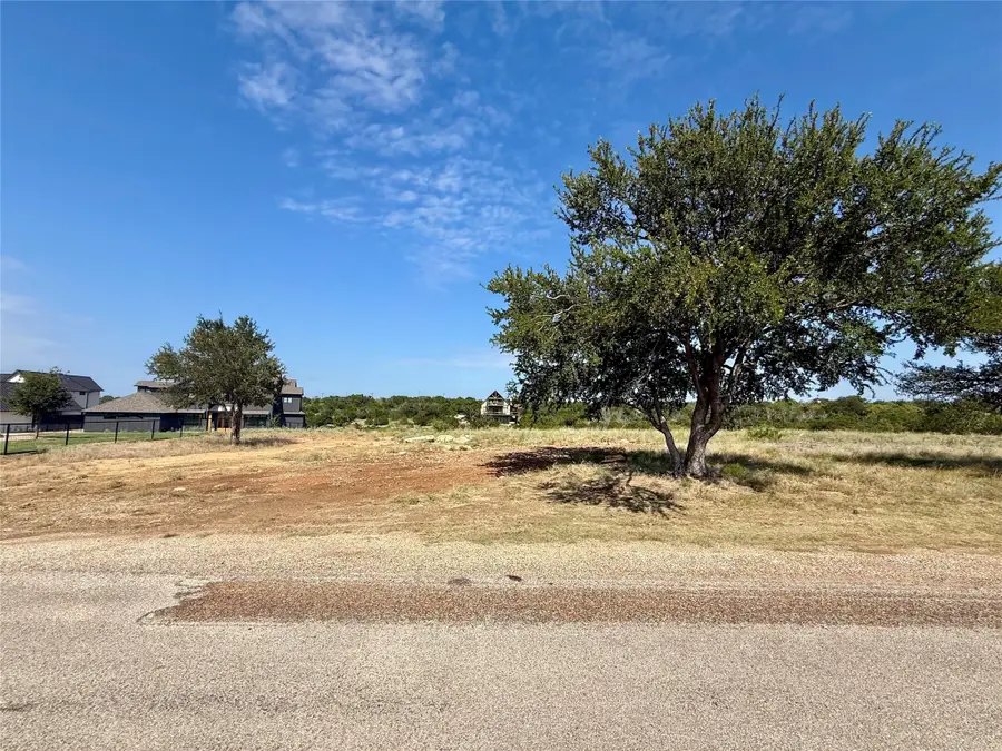 1012 Bluff Creek Drive, Strawn, TX 76475 - Image #2