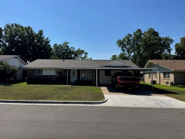 5904 Bowling Drive, Watauga, TX 76148 - Image #1