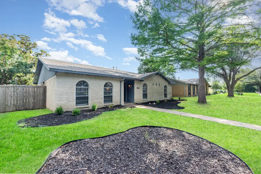 1108 Overdowns Drive, Plano, TX 75023 - Image #2