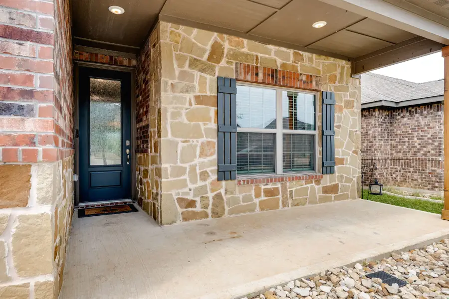 5401 Songbird Trail, Denton, TX 76207 - Image #3