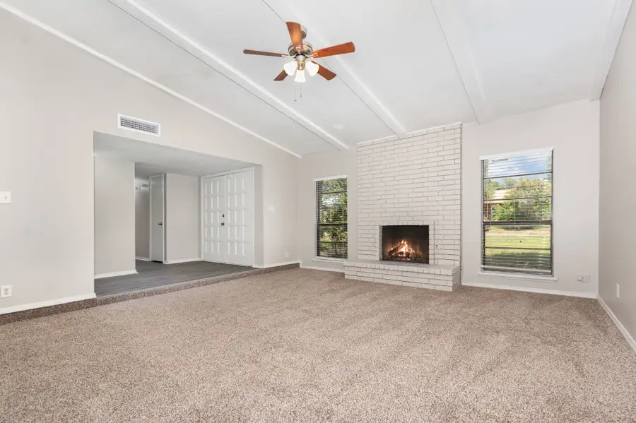 6517 Mesquite Trail, Plano, TX 75023 - Image #2