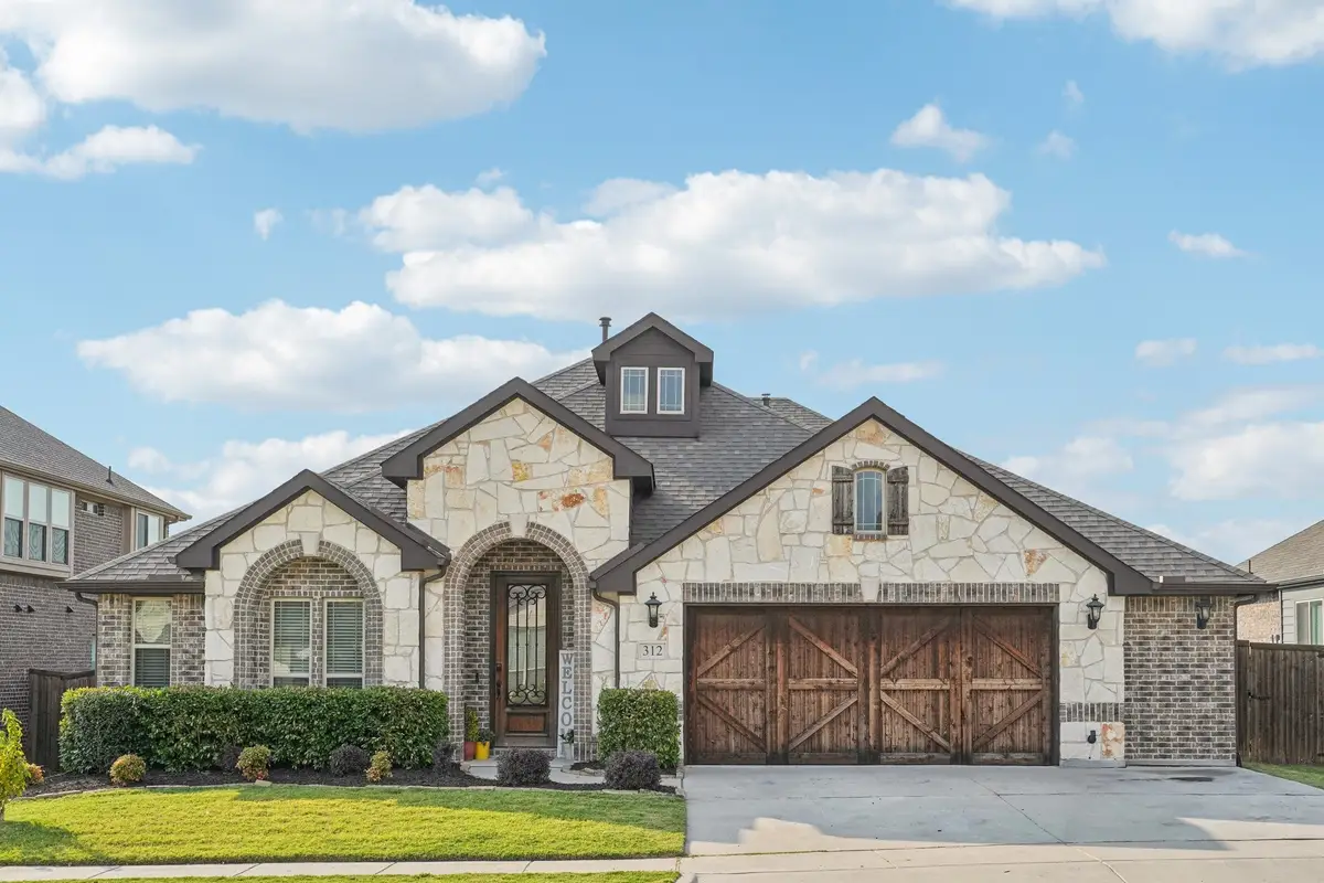 312 Maltese Circle, Wylie, TX 75098 - Image #1