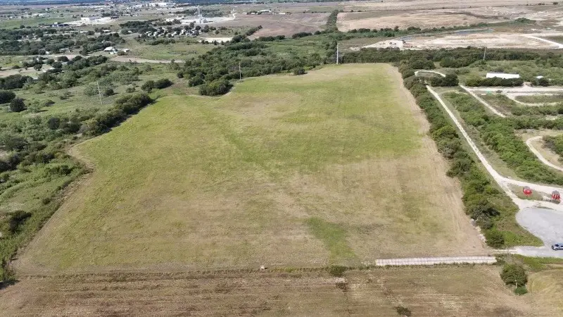 1945 Chisolm Trail Parkway, Joshua, TX 76058 - Image #3