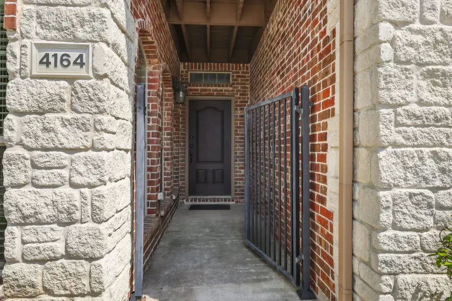 4164 Comanche Drive, Carrollton, TX 75010 - Image #2