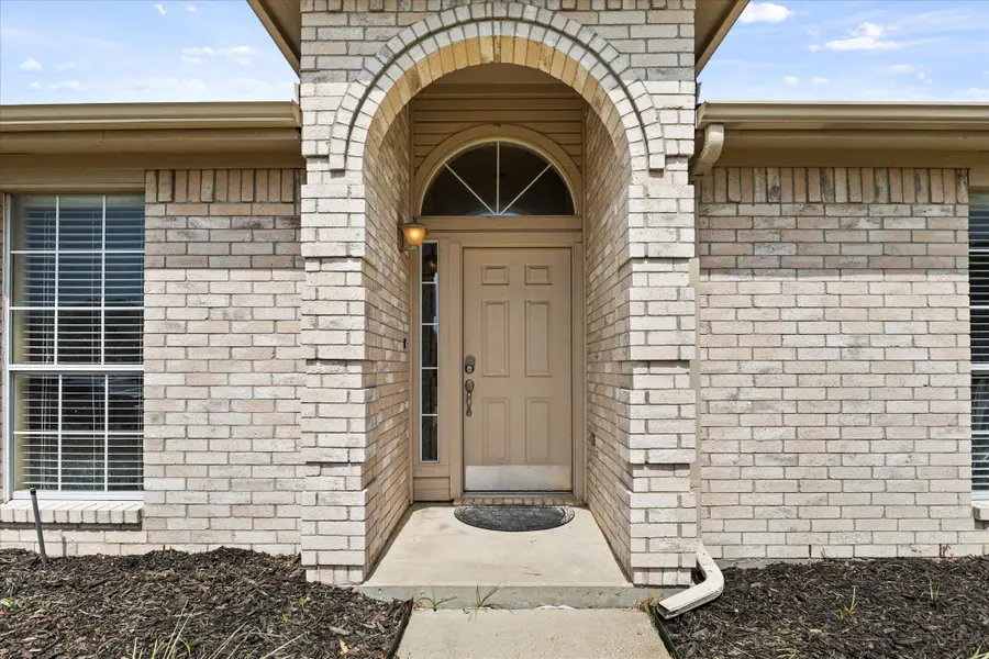 7305 Caruth Drive, Rowlett, TX 75089 - Image #3