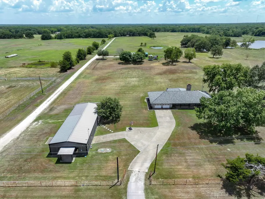 4885 Fm 859, Edgewood, TX 75117 - Image #2