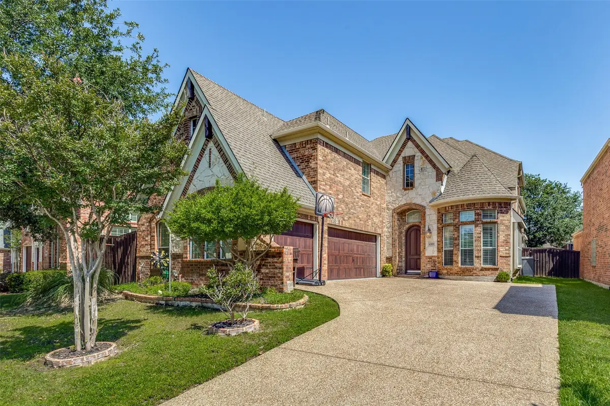 6909 Medallion Drive, Plano, TX 75024 - Image #1