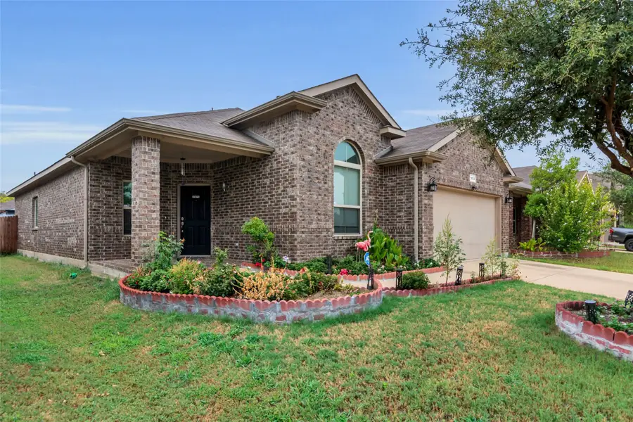 1832 Velarde Road, Fort Worth, TX 76131 - Image #3