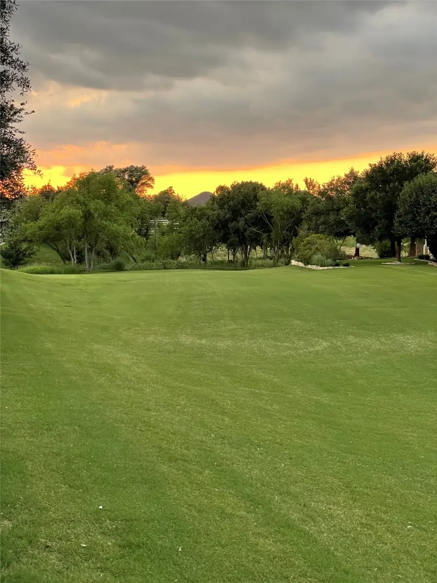 11800 Southerland Drive, Denton, TX 76207 - Image #3