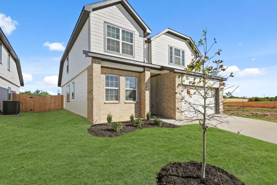 7833 White Spruce Lane, Fort Worth, TX 76123 - Image #2