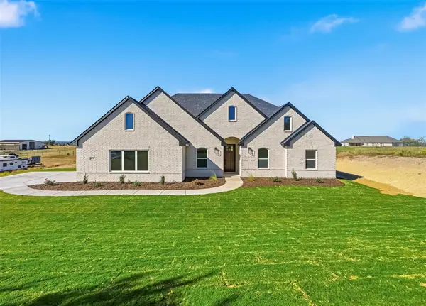 650 Sanger Drive, Springtown, TX 76082