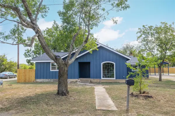 2911 Hemphill Street, Brownwood, TX 76801