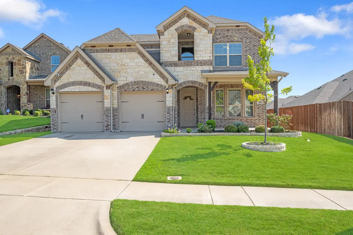 315 Hudson Court, Kennedale, TX 76060 - Image #1