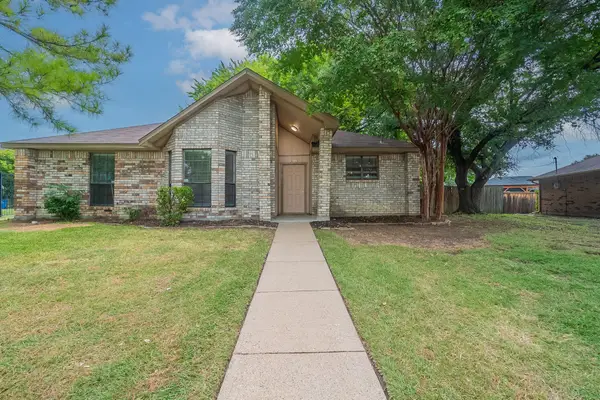 8206 Egret Court, Rowlett, TX 75088